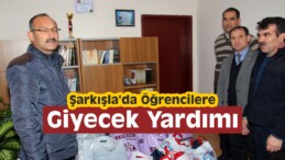 Şarkışla’da Öğrencilere Giyecek Yardımı