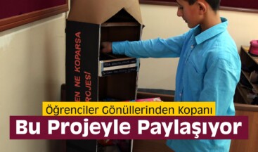 Öğrenciler Gönüllerinden Kopanı Paylaşıyorlar