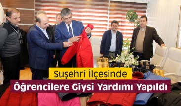 Suşehri İlçesinde Öğrencilere Giysi Yardımı Yapıldı