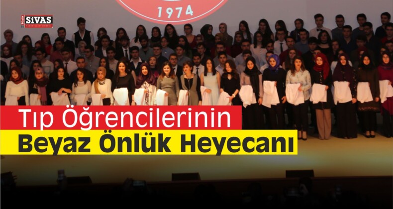 Tıp Fakültesi Öğrencileri Beyaz Önlük Giydi