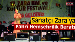 Sanatçı Zara, Zara’da Konser Verdi