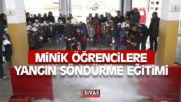 Minik Öğrencilere Yangın Söndürme Eğitimi Verildi