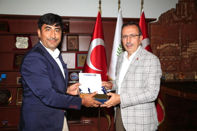 Hizmet İş Sendikasından Seçen e Teşekkür Ziyareti