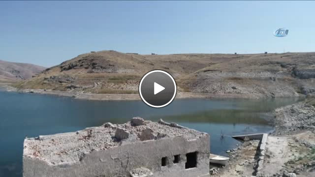 Su Altında Kalan Köyleri Ortaya Çıktı, Çocukluk Anıları Canlandı