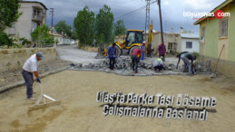 Ulaş’ta Parke Taşı Döşeme Çalışmalarına Başlandı