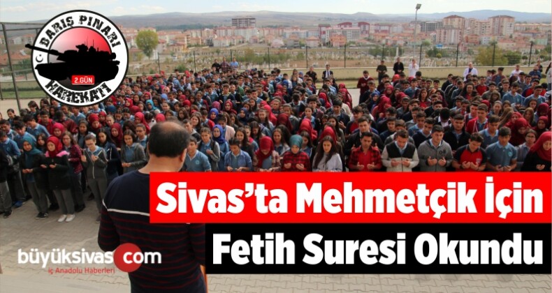 Öğrenciler Mehmetçik İçin Fetih Suresi Okudu