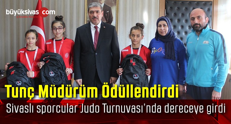 Erdoğan Tunç başarılı sporcuları ödüllendirdi!