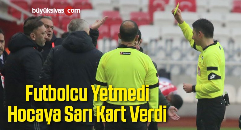 Futbolcu Yetmedi Hocaya Sarı Kart Verdi