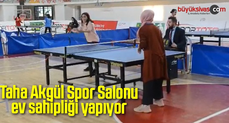 Taha Akgül Spor Salonu ev sahipliği yapıyor