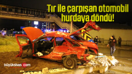 Tır ile çarpışan otomobil hurdaya döndü: 3 yaralı