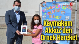 Kaymakam Akköz, öğrencilere tablet hediye etti