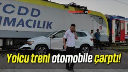 Yolcu treni otomobile çarptı!