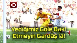 Şanssız an! Samet ve Altay’ın anlaşmazlığında Portekiz golü buldu!