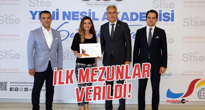 STSO, yeni nesil akademisi ilk mezunlarını verdi