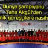 Dünya şampiyonu Taha Akgül’den minik güreşçilere nasihat!