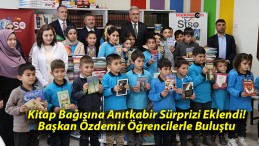 Kitap Bağışına Anıtkabir Sürprizi Eklendi! Başkan Özdemir Öğrencilerle Buluştu